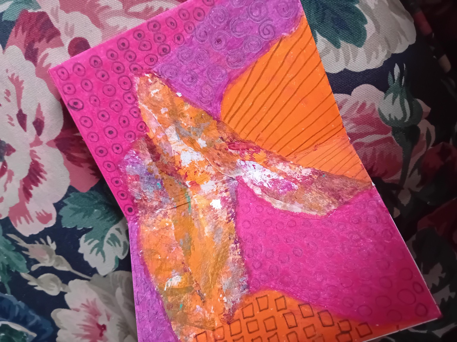 Handmade mixed media collage sketchbook - image 4 - student project