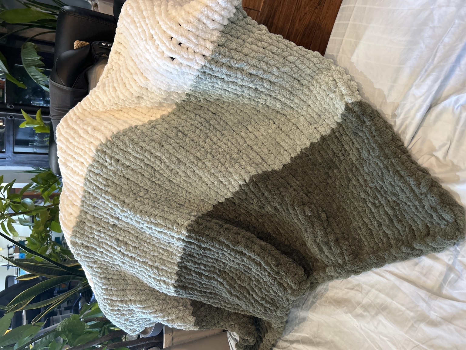 Baby blanket chunky knit - image 1 - student project