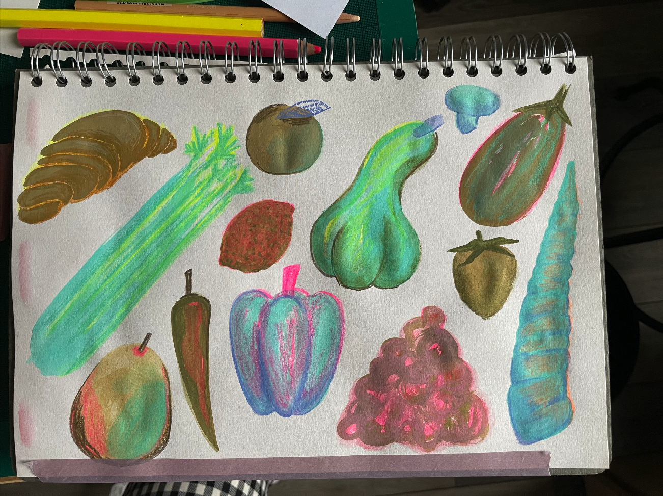 Visually vibrant veg & fruits - image 3 - student project