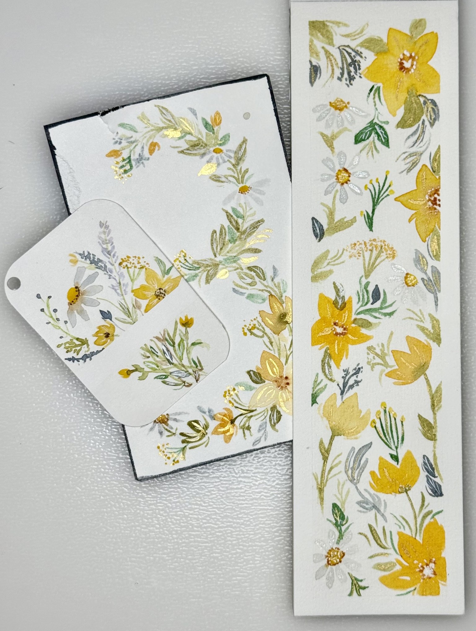 Flora bookmark, gift tag and monogram - image 1 - student project