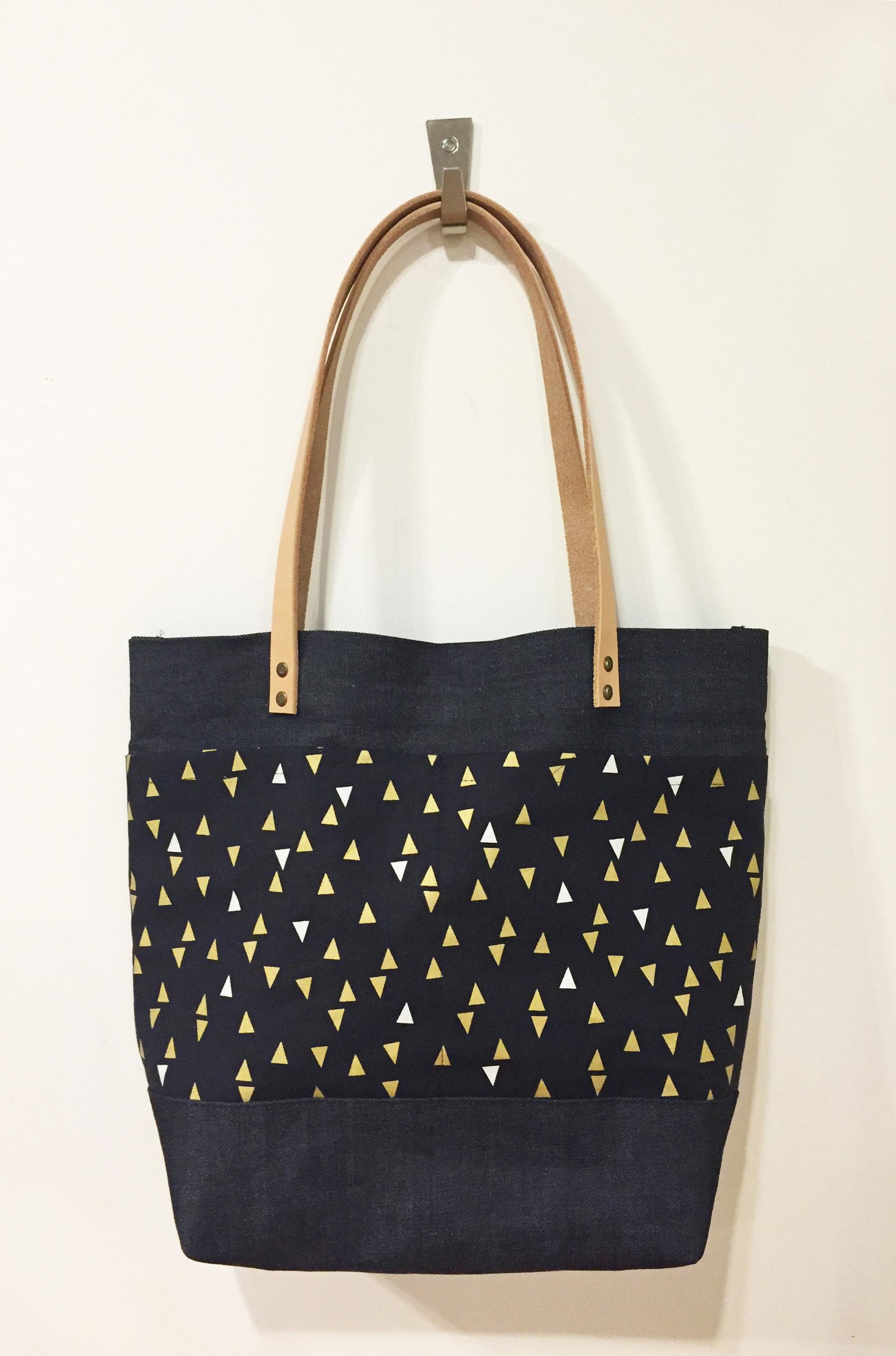 Tote Bag - Process Photos - image 14 - student project