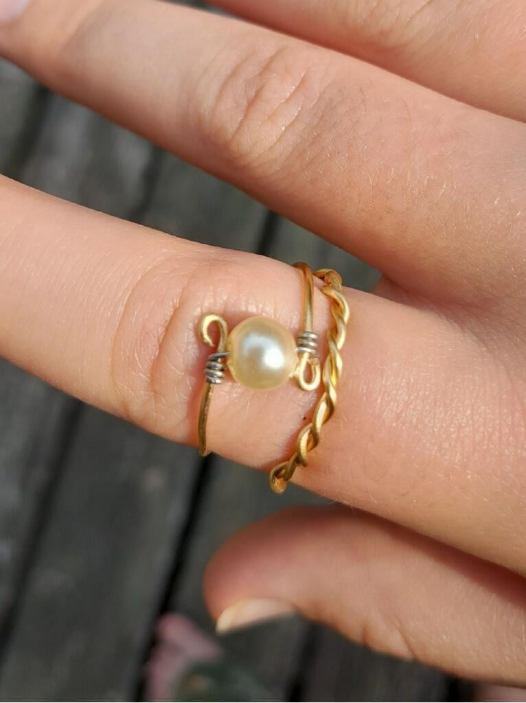 Wire Rings - image 1 - student project