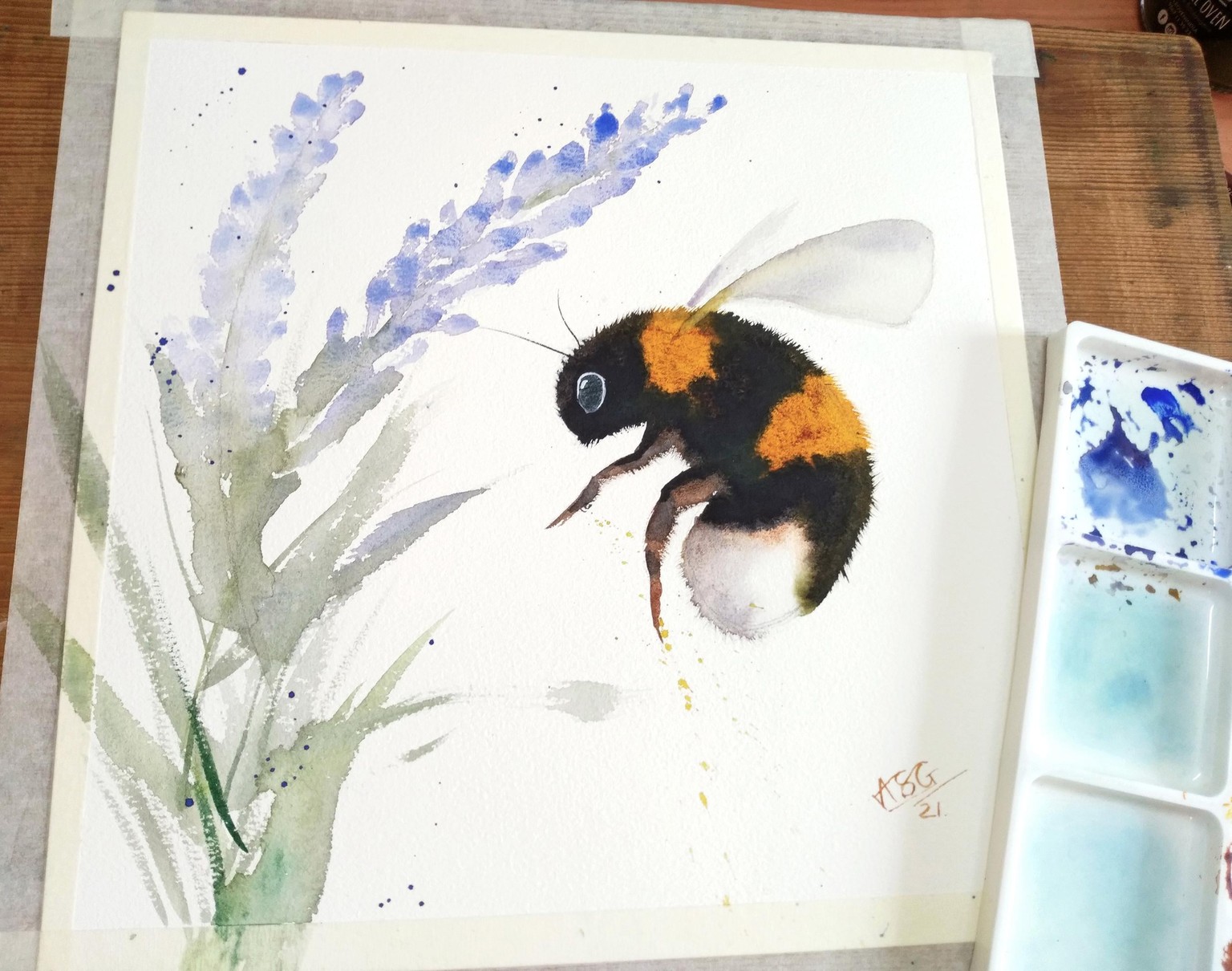 Bumble Bee - image 1 - student project