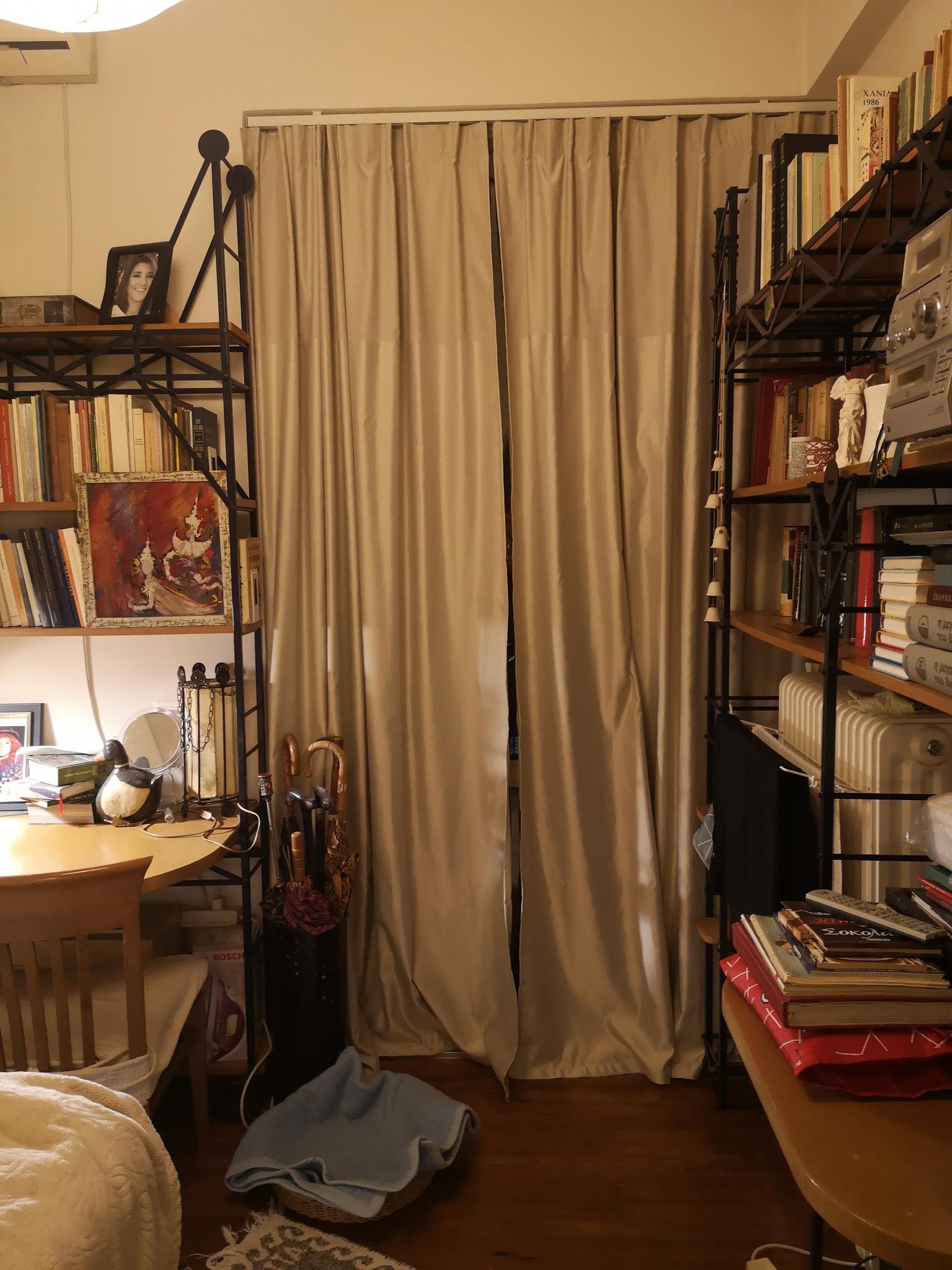 Curtains - image 1 - student project