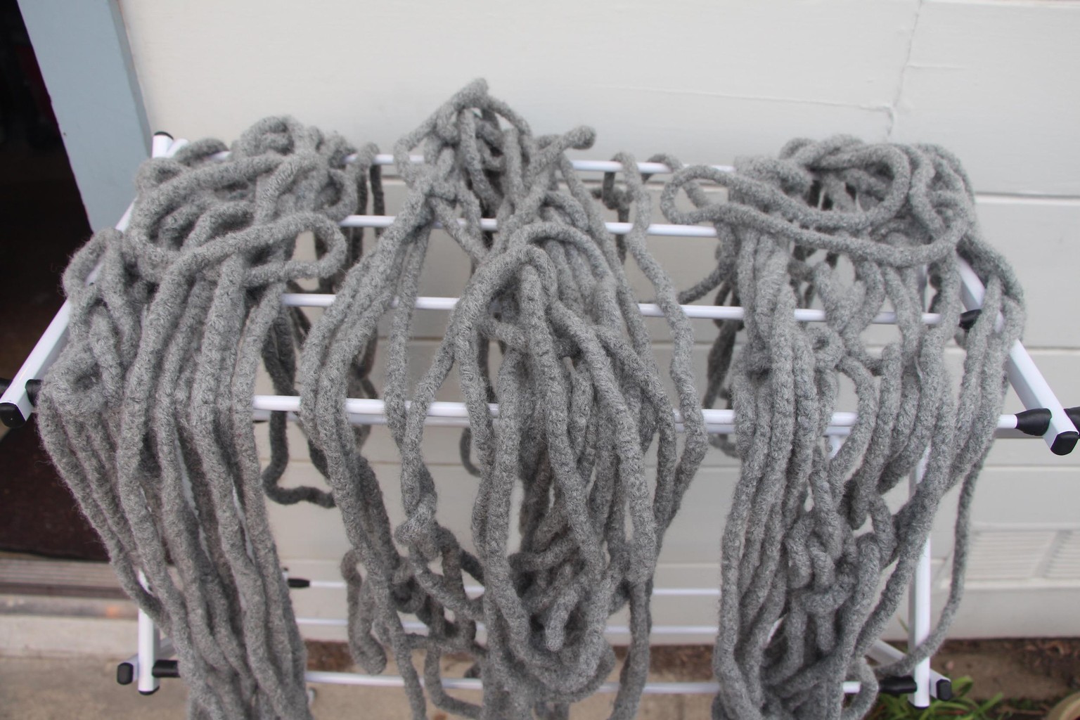 Items made with wool rope - image 4 - student project