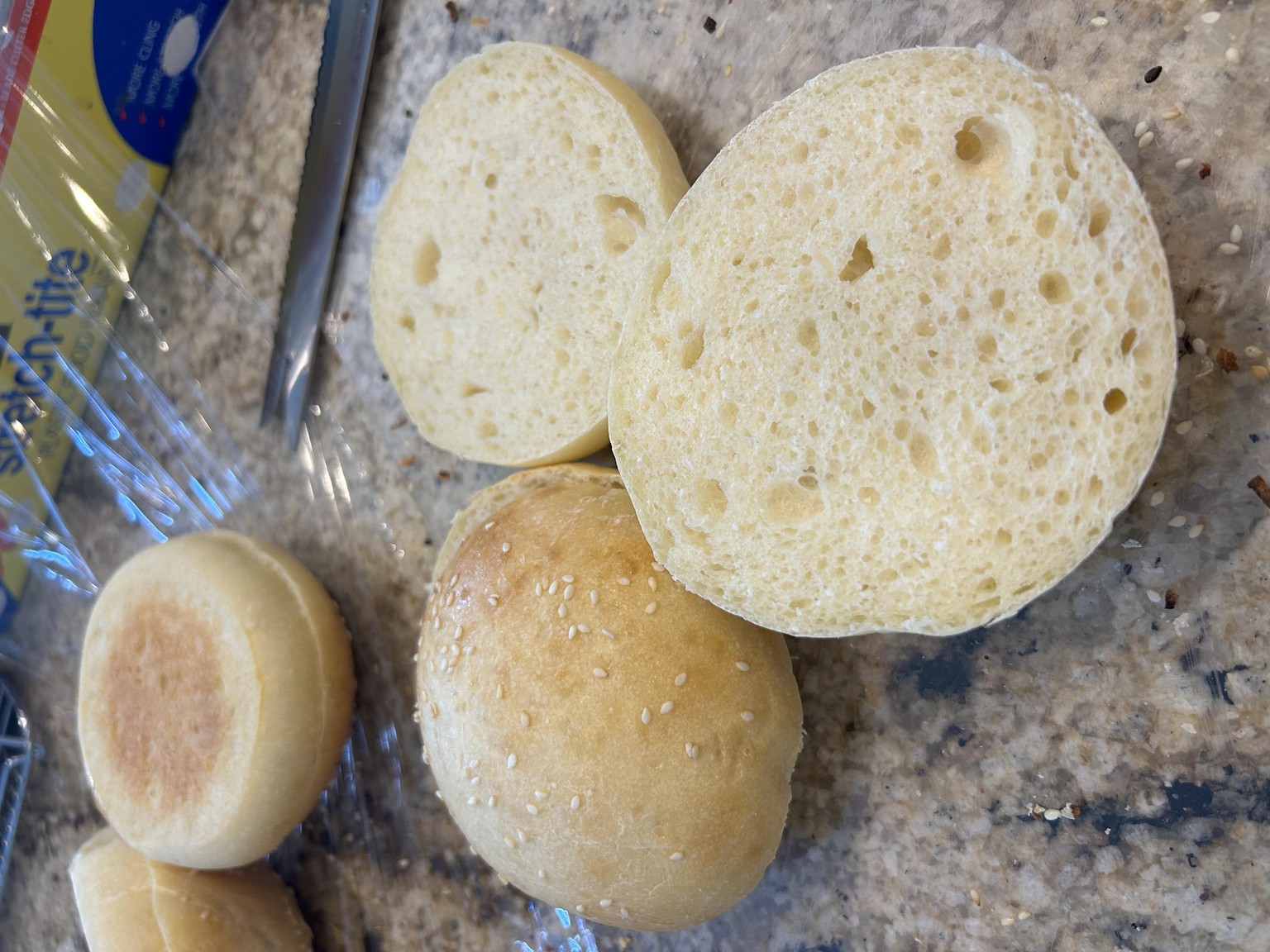 Sourdough hamburger rolls - image 1 - student project
