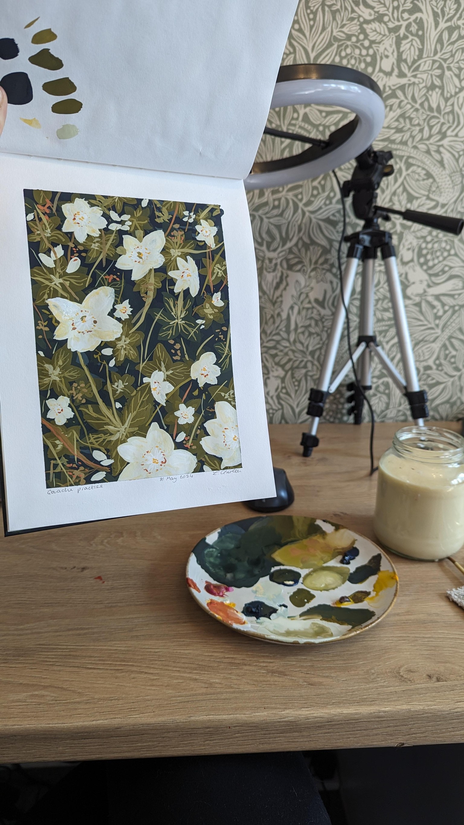 Flowers in Gouache - image 4 - student project