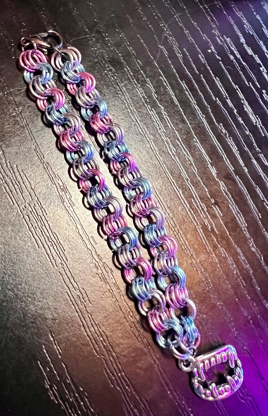 bracelet - image 1 - student project