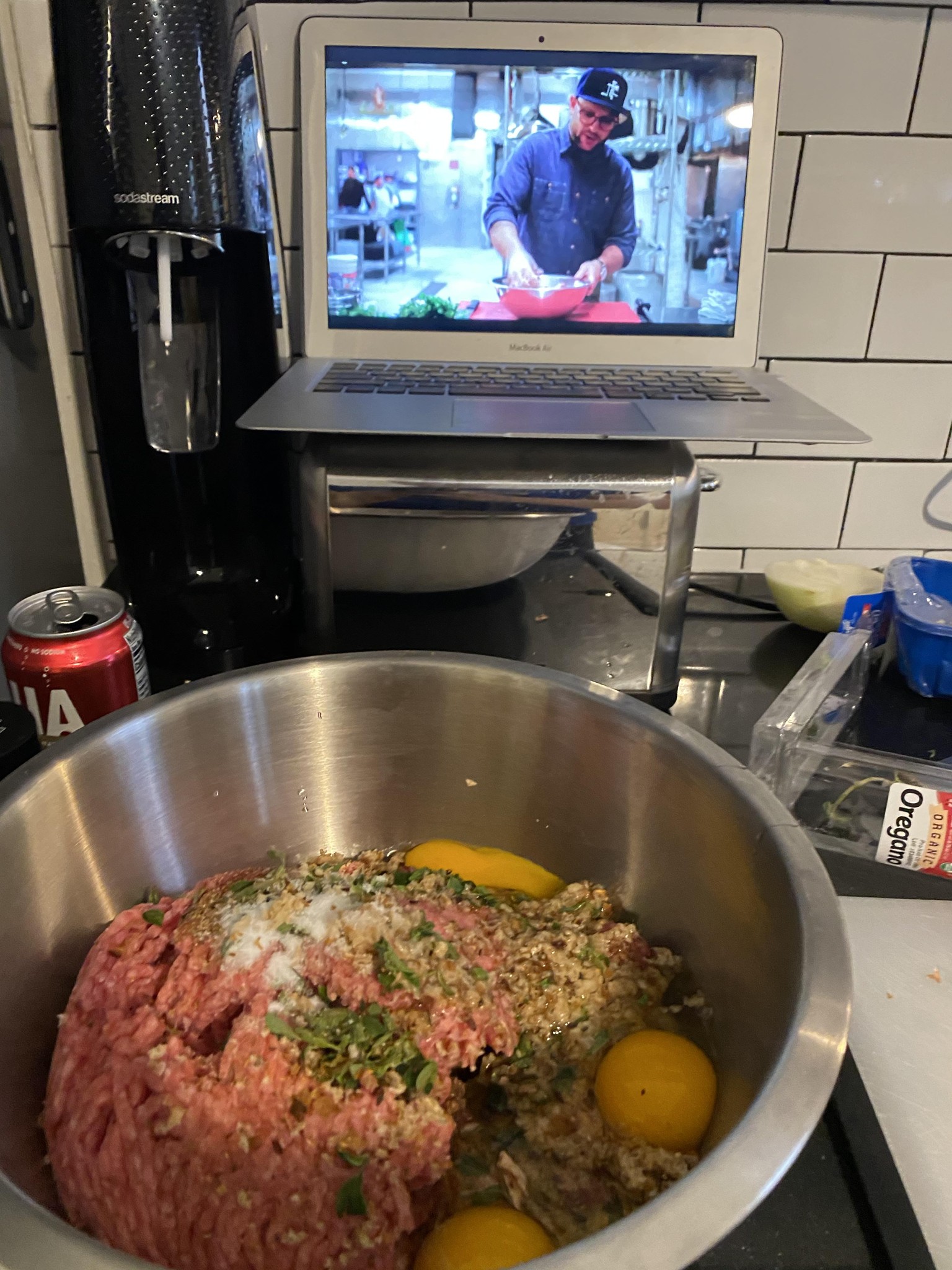 My Juicy (Meat)balls - image 1 - student project