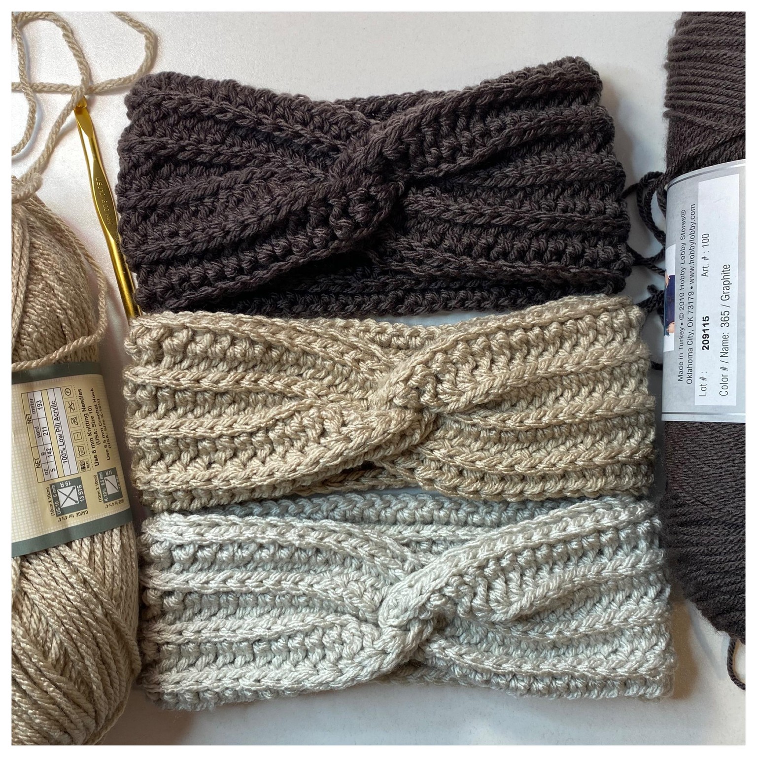 Crochet Twist Headband - image 1 - student project