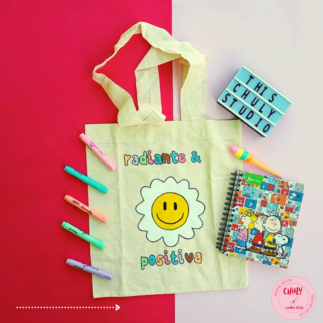Bolsas pintadas a mano - image 4 - student project