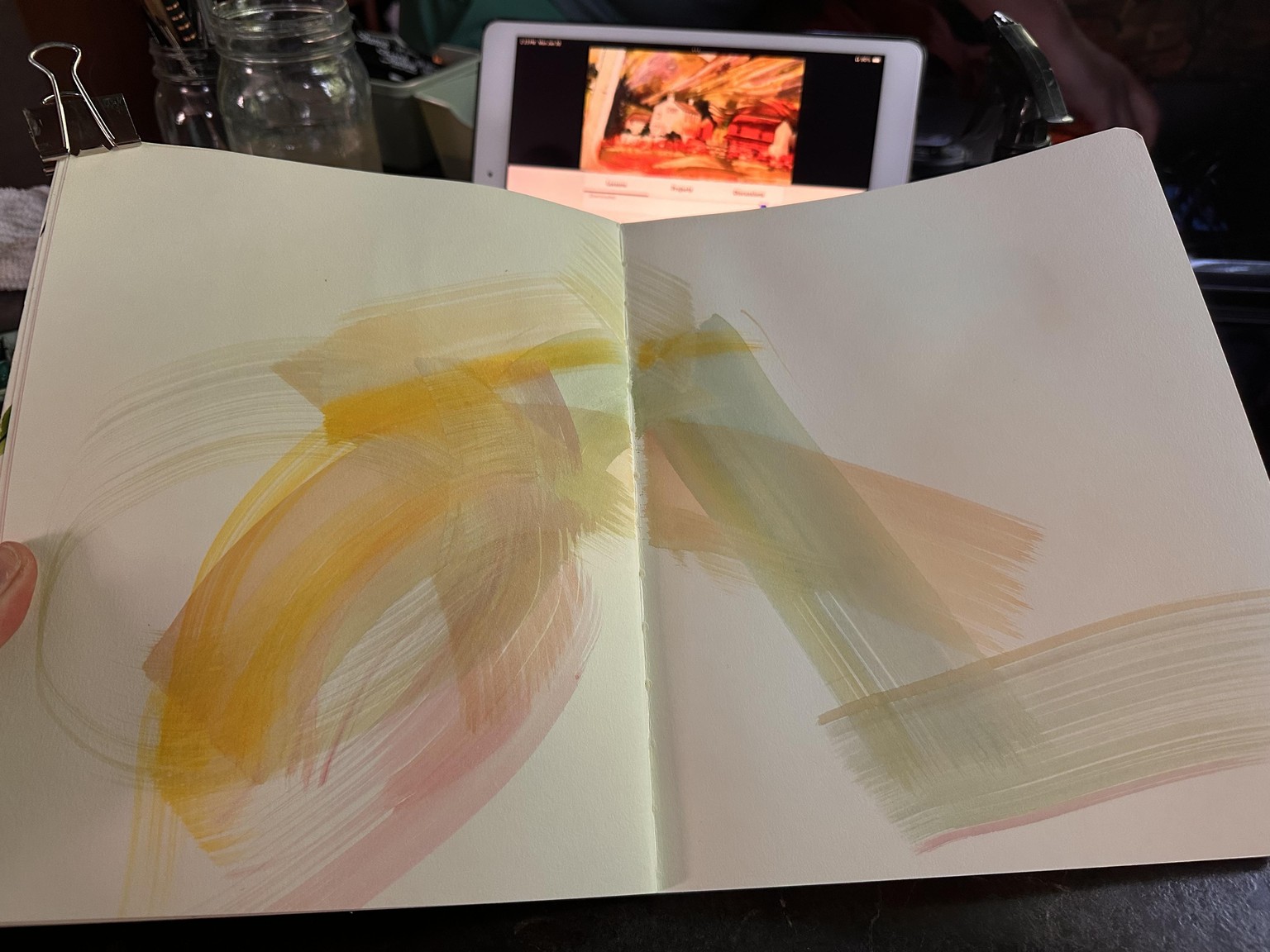 Expressive sketches in mixmedia - image 1 - student project