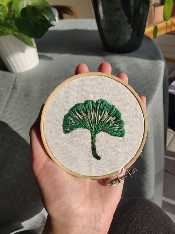 My little embroidered plants - image 3 - student project