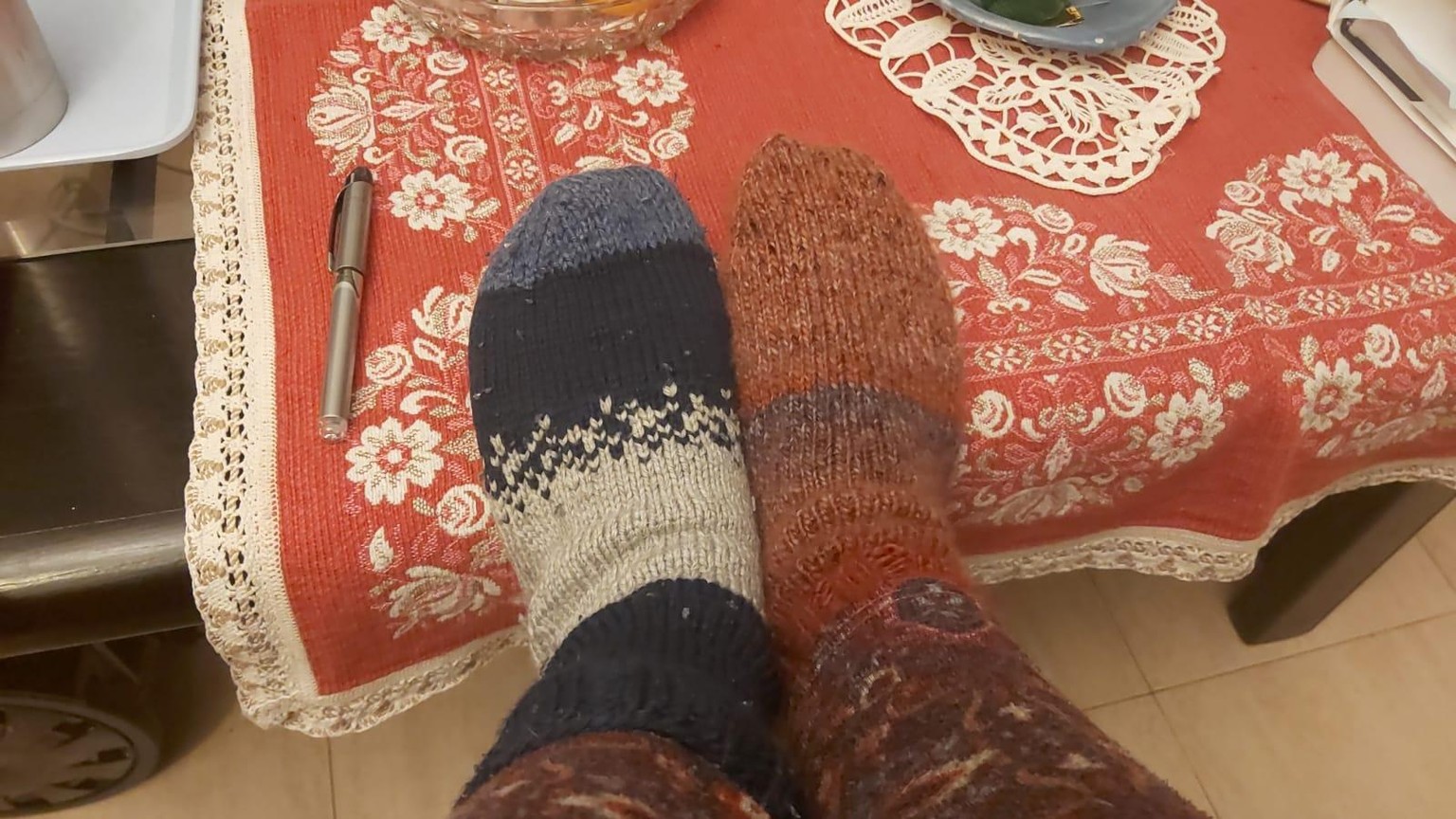 socks to fit - image 1 - student project
