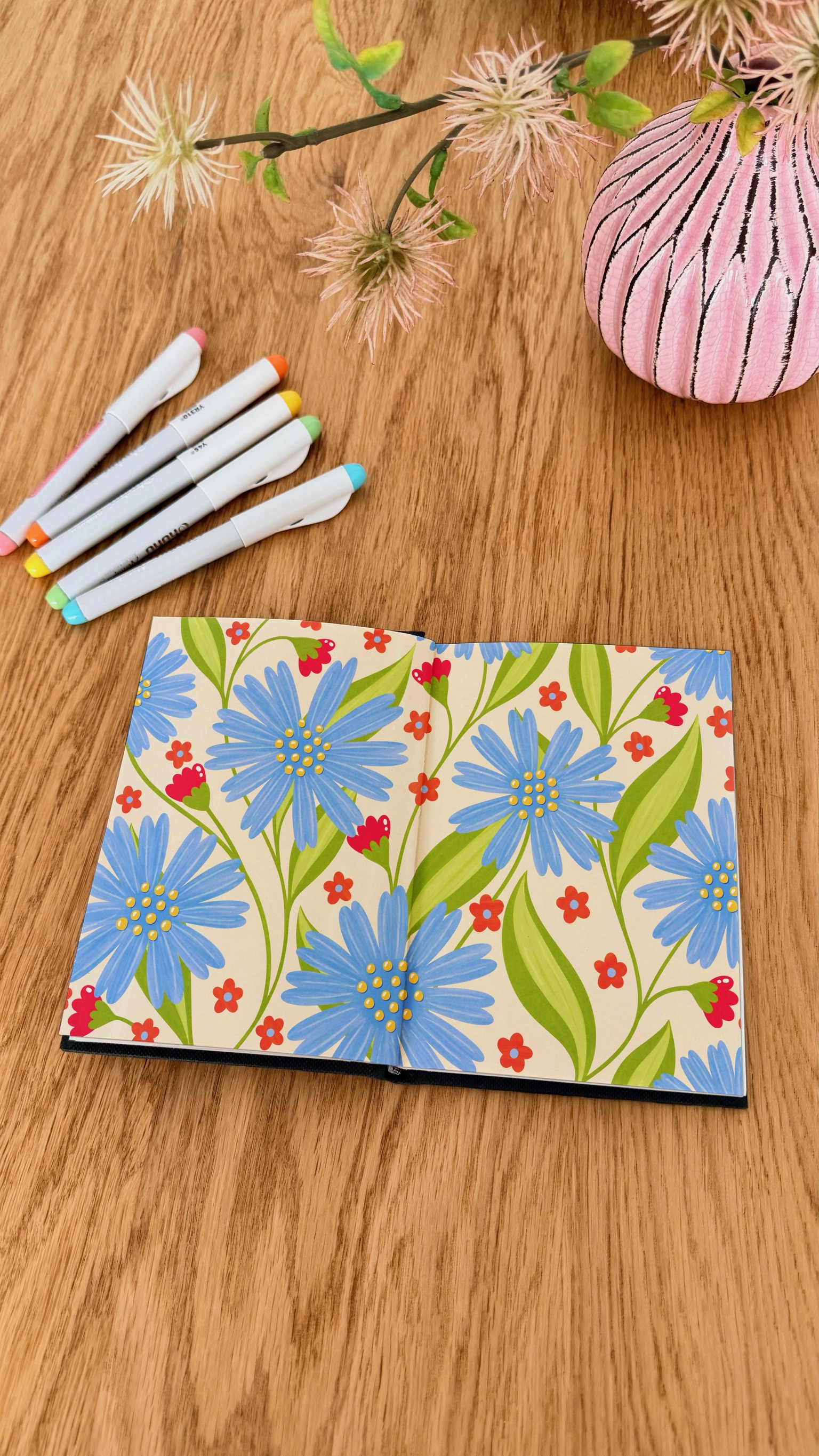 I love Acrylic Marker Florals ❤️ - image 7 - student project