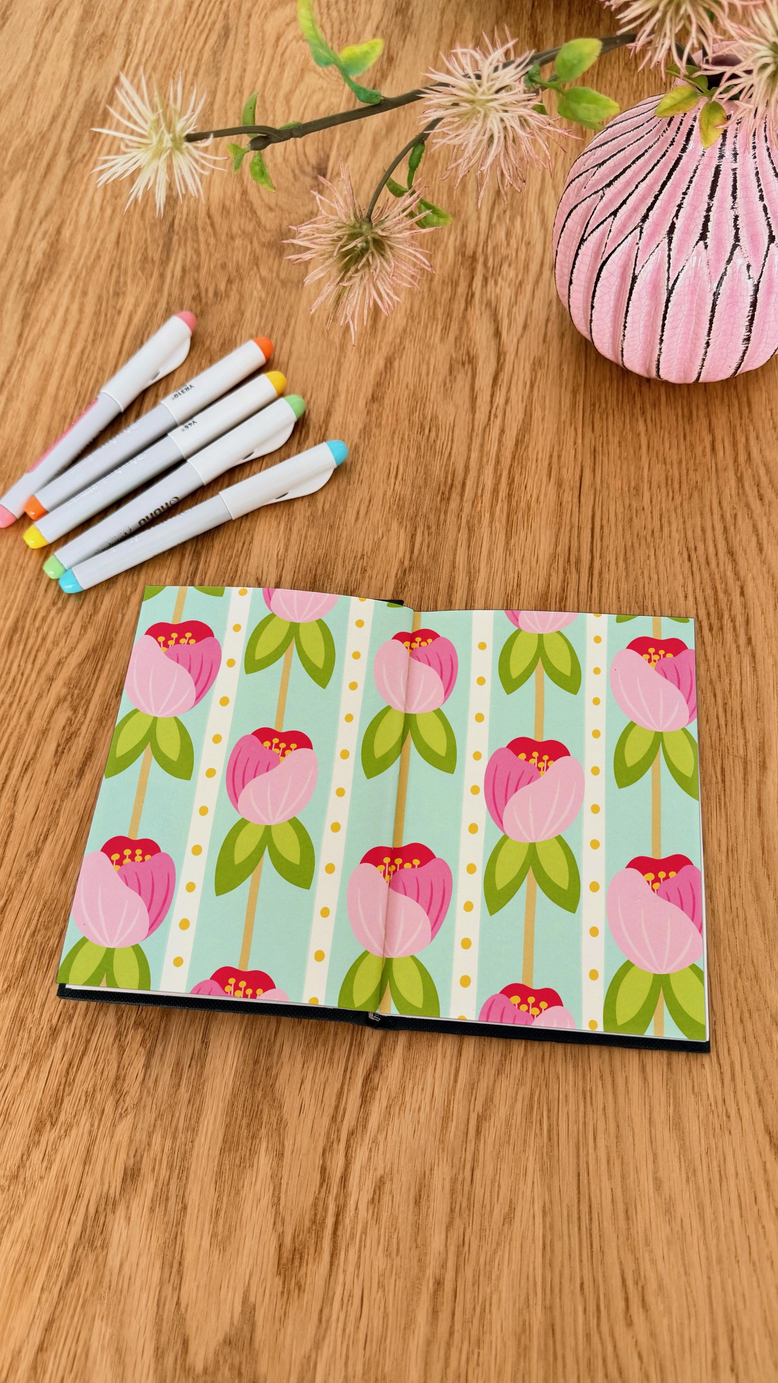 I love Acrylic Marker Florals ❤️ - image 2 - student project