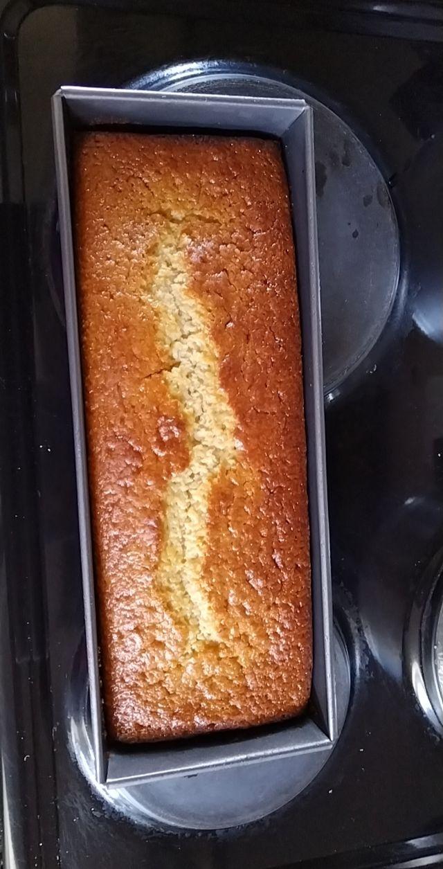 Lemon loaf - image 1 - student project