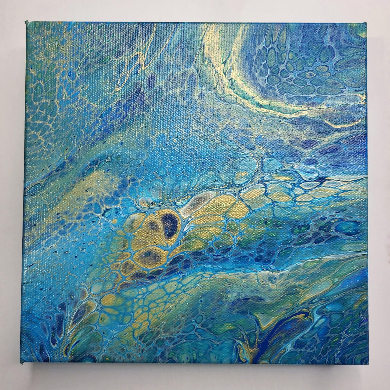 Paint Pouring - image 1 - student project