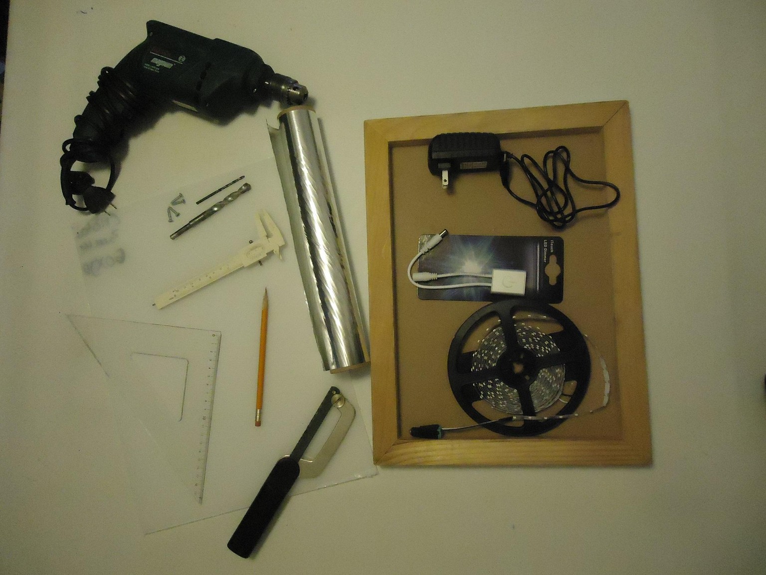 My DIY Adjustable Light Table - image 1 - student project