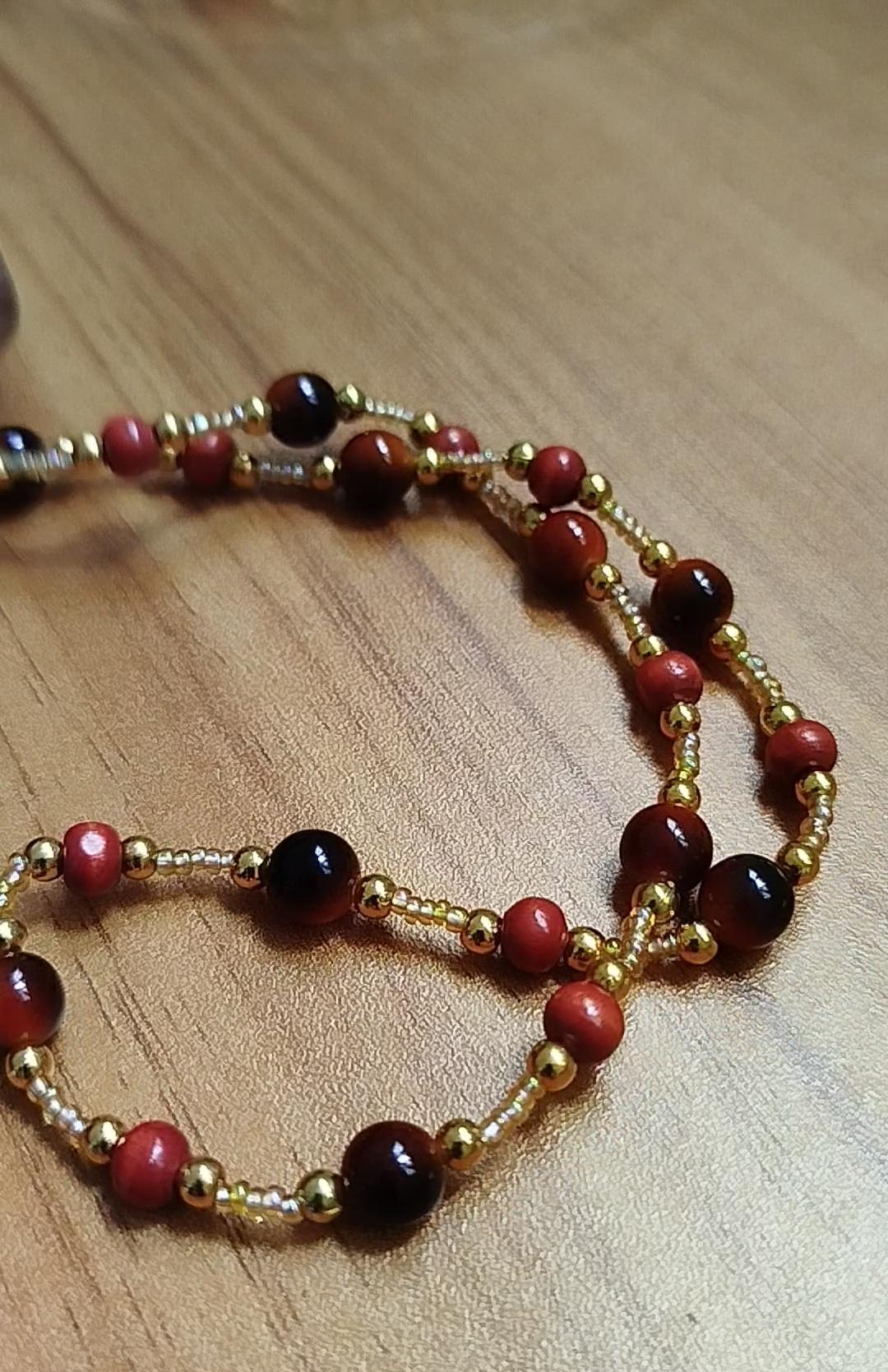 Bead necklace - image 1 - student project