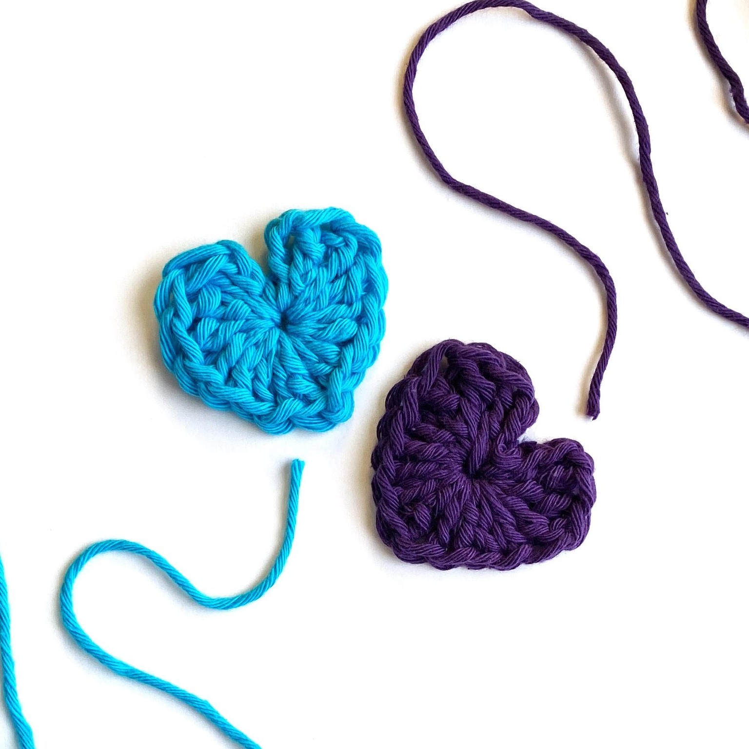 Crochet hearts - image 1 - student project
