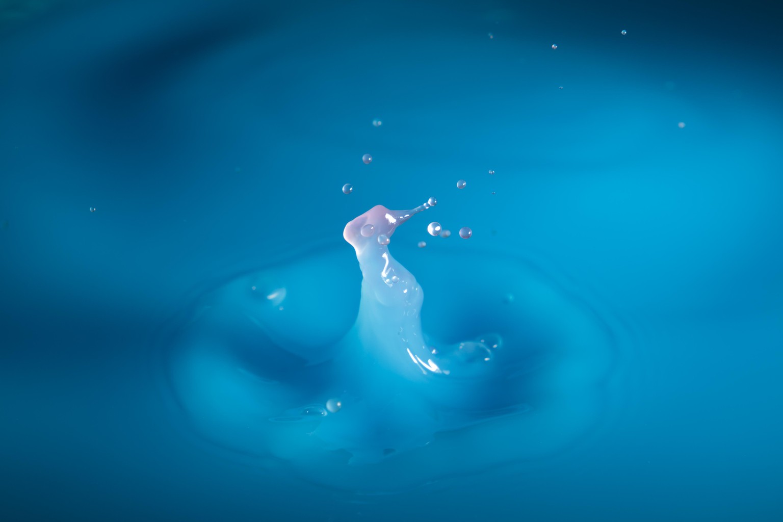 Milky Way photos and an old water droplet photo - image 3 - student project