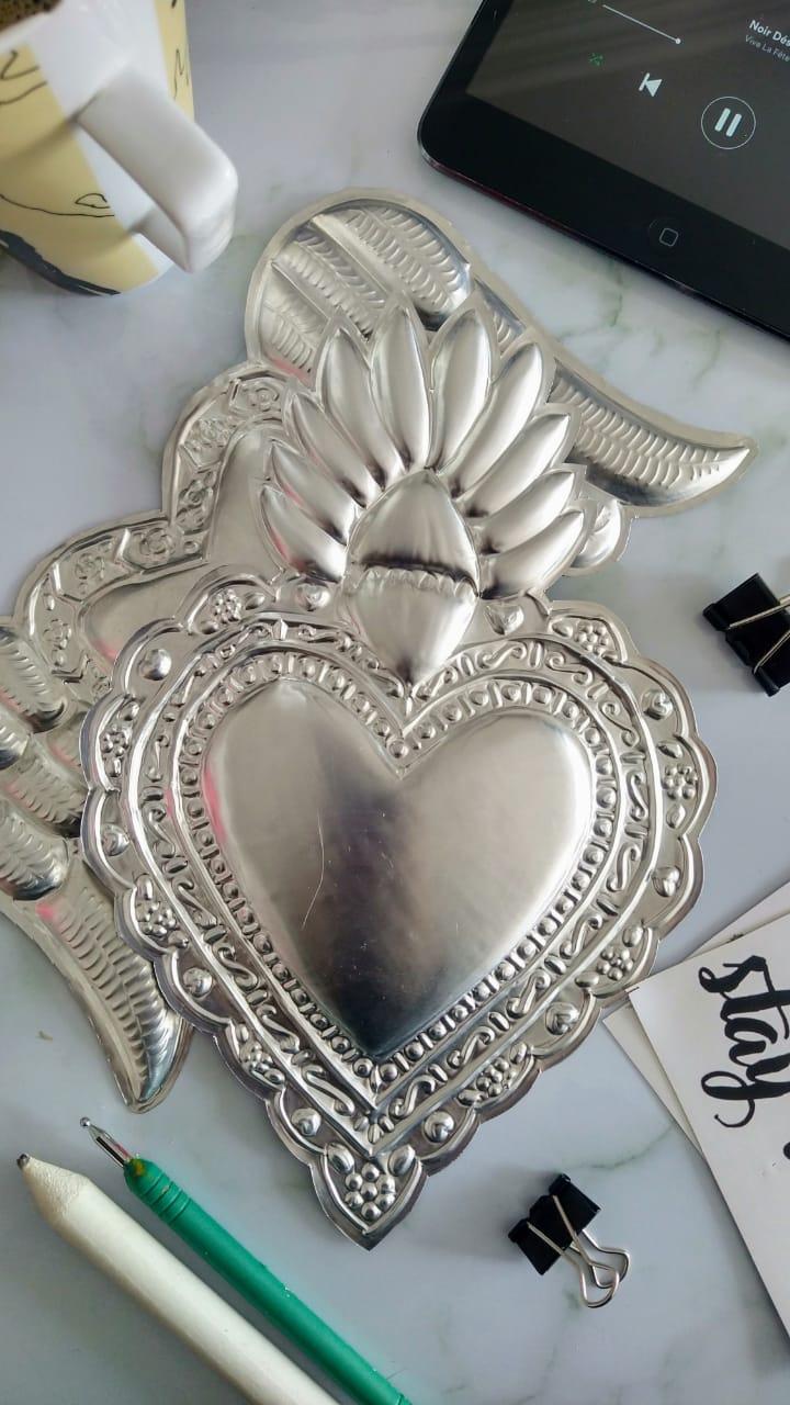 Aluminium craft flatlay - image 2 - student project