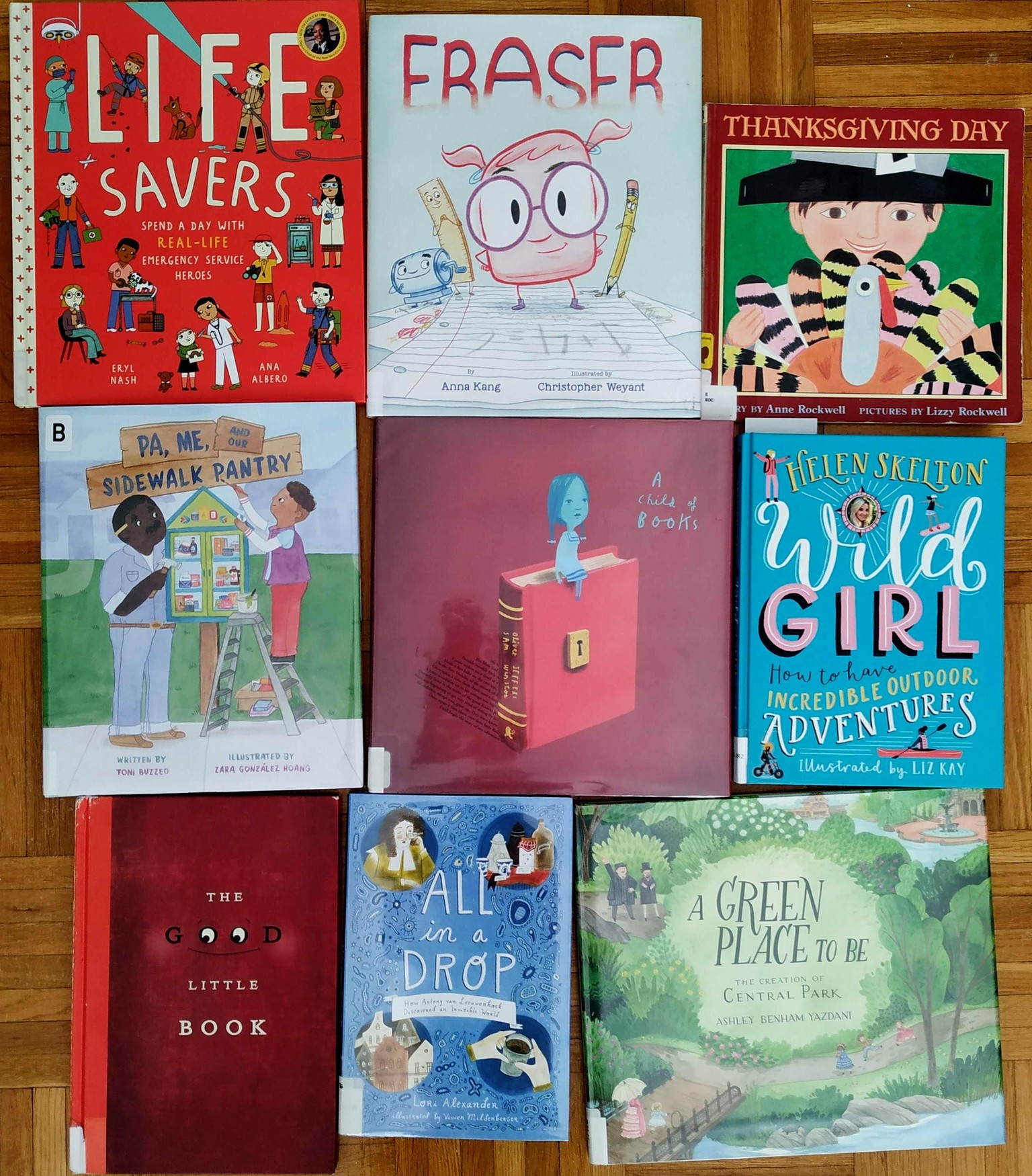 Inspiring collection of books - image 1 - student project