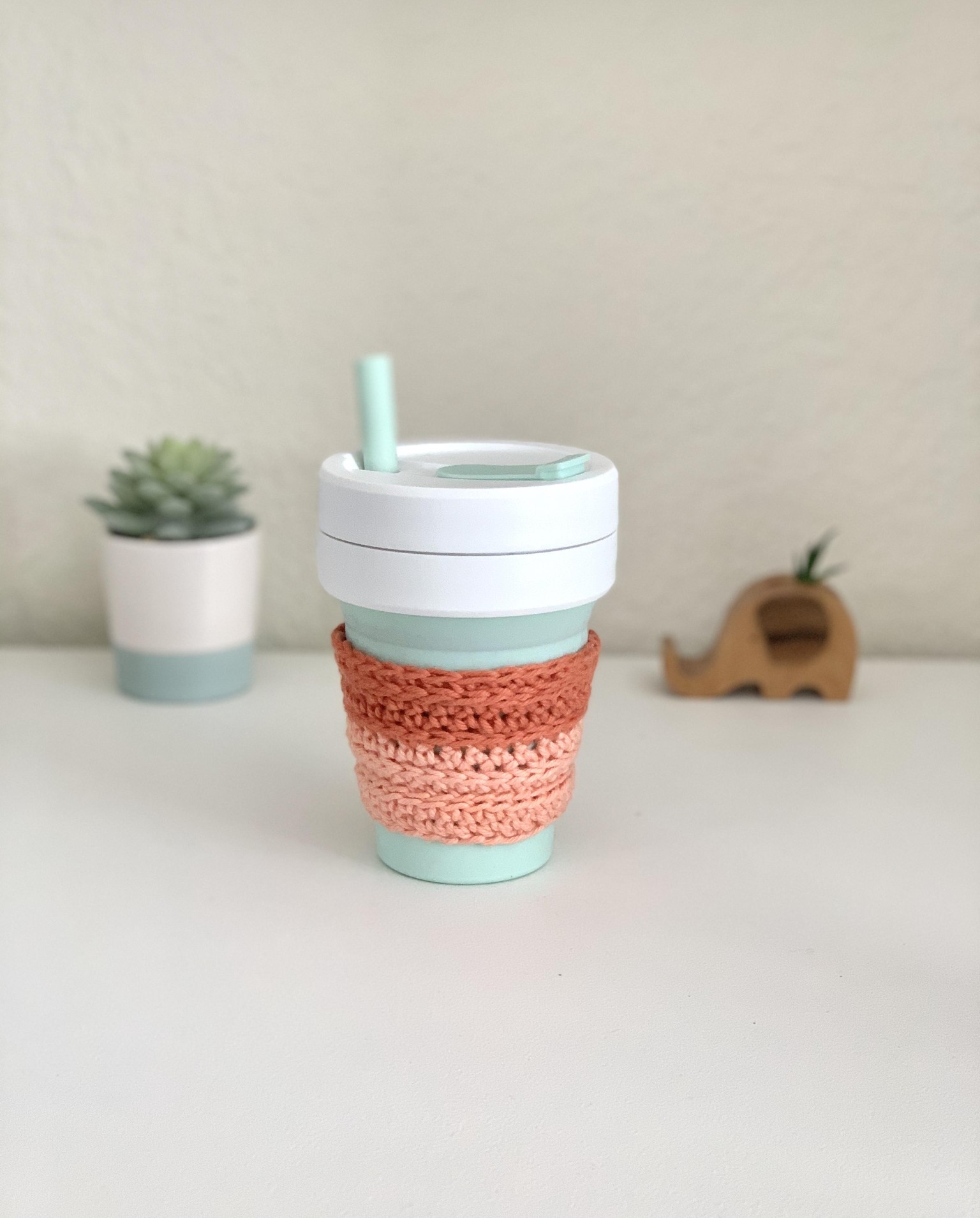 Crochet Coffe Cup Coozie - image 3 - student project