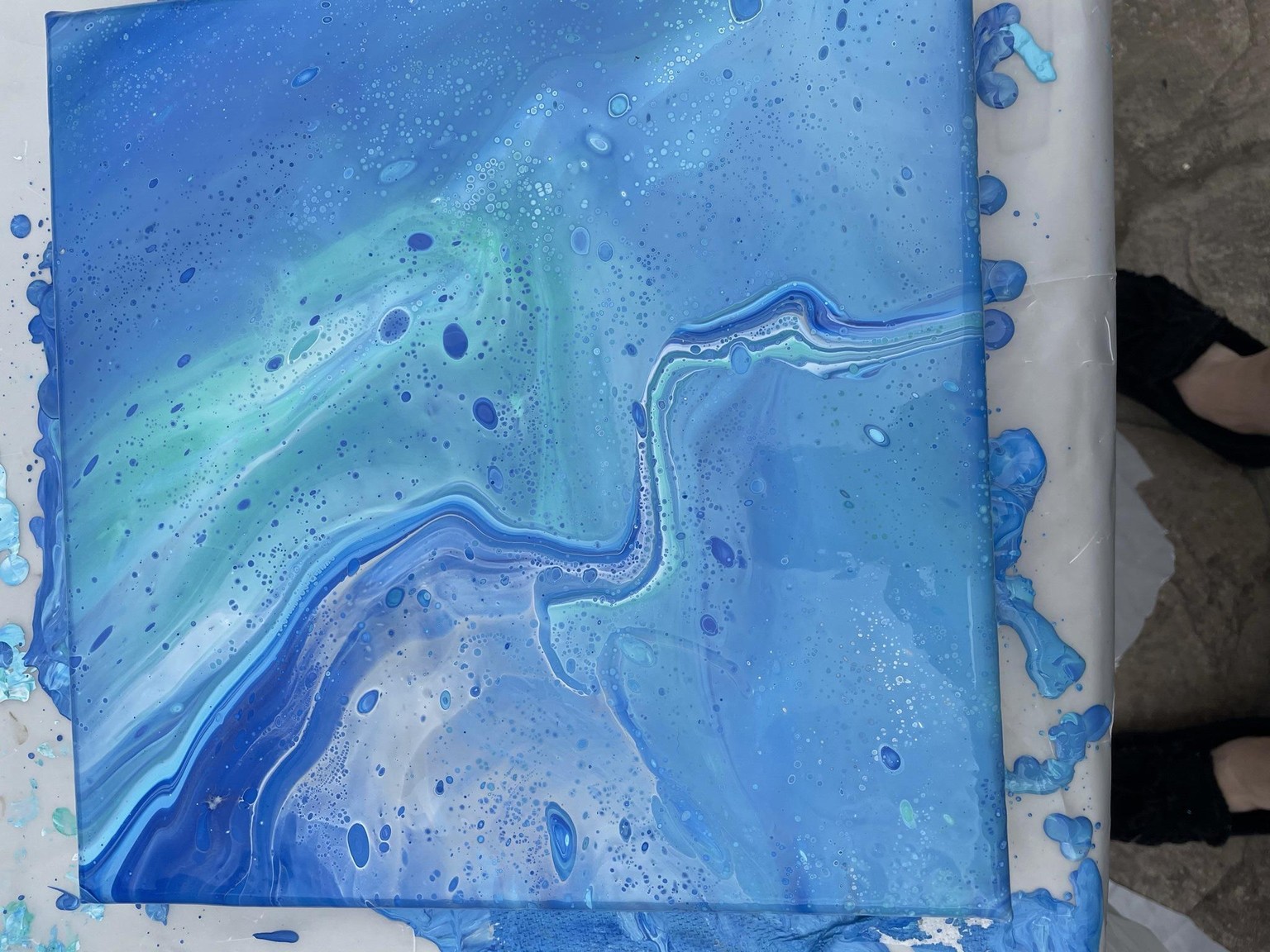 Dirty cup pour - image 1 - student project