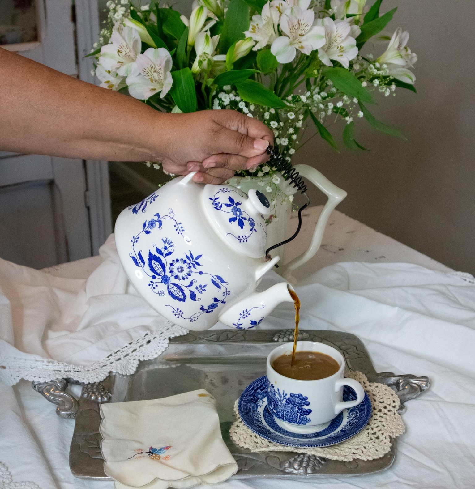 Flowers and thrifted items - image 2 - student project