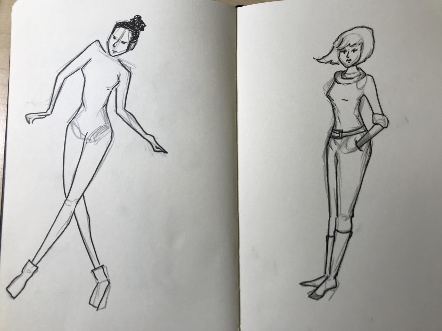 Female Body sketching - image 1 - student project