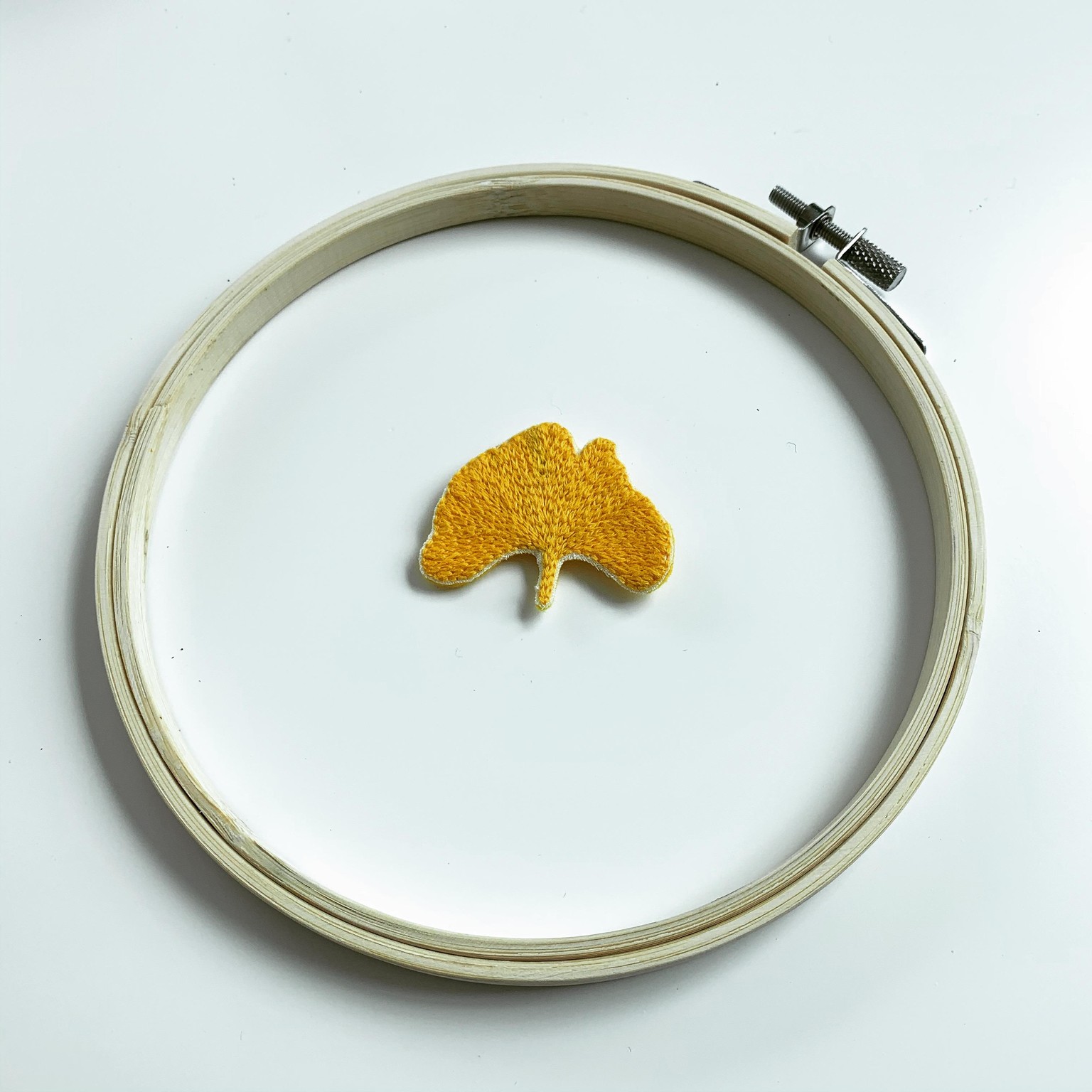 Embroidered ginkgo leaf brooch - image 1 - student project