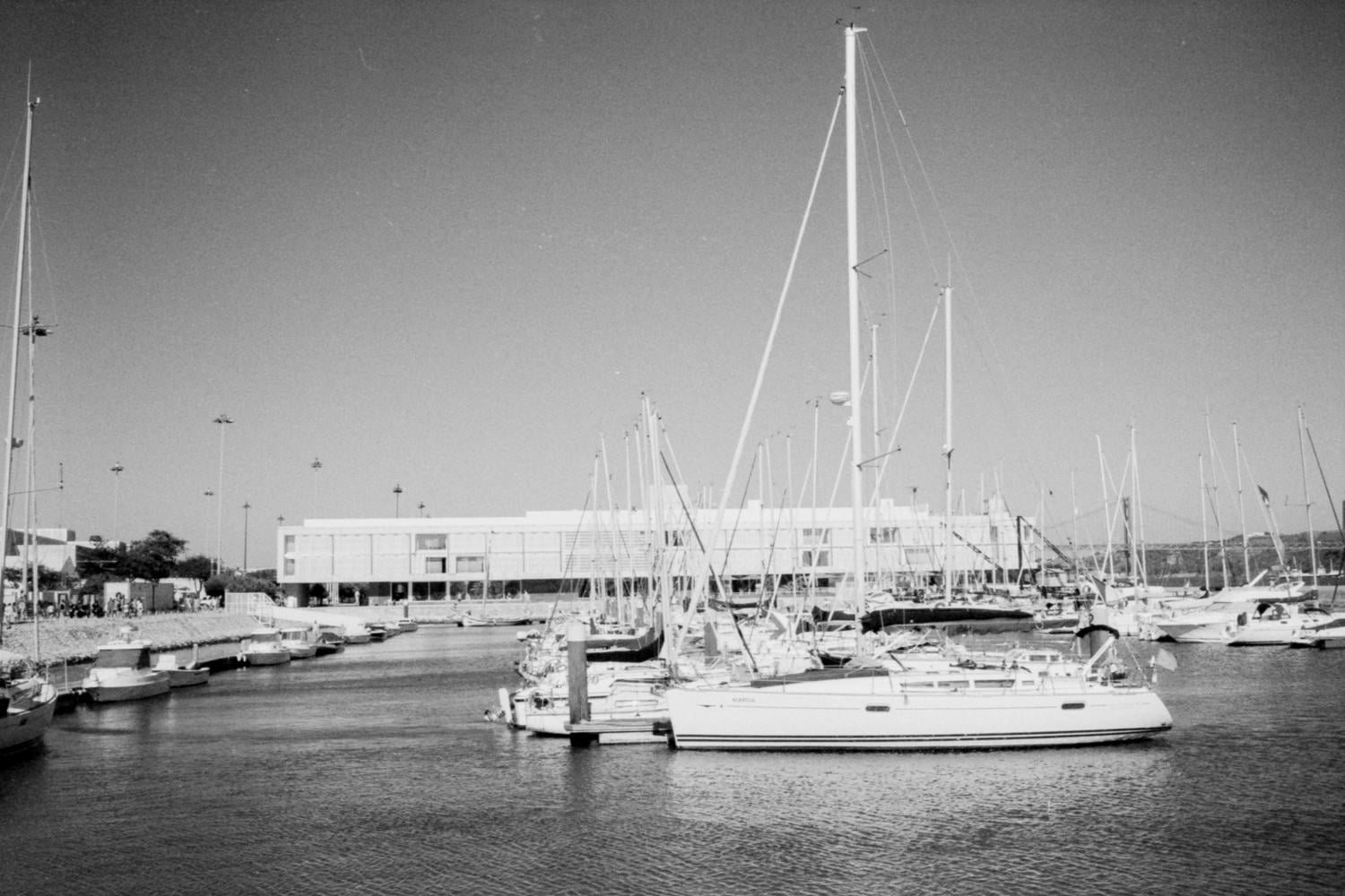 Frames Of Lisbon - image 6 - student project