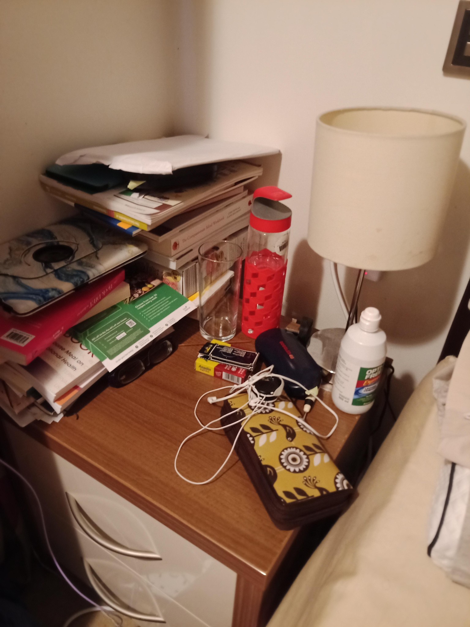 Bedside table refresh - image 1 - student project