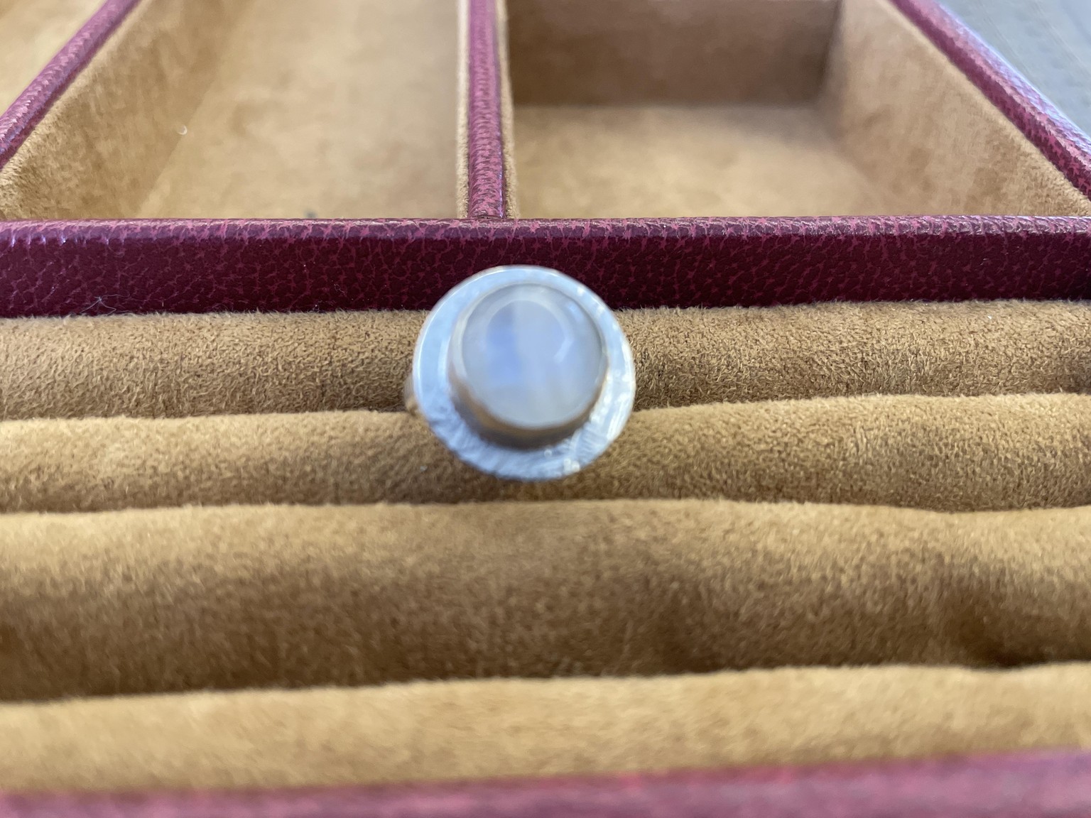 Stone set ring - image 2 - student project