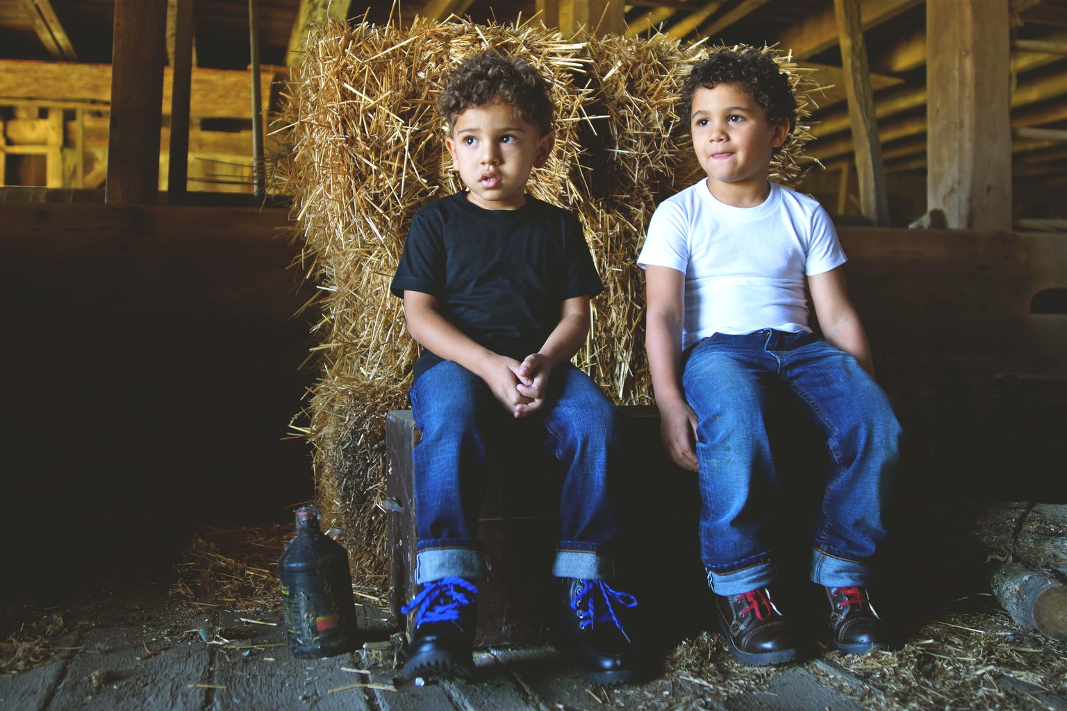 Men in denim laid the foundation... - image 3 - student project
