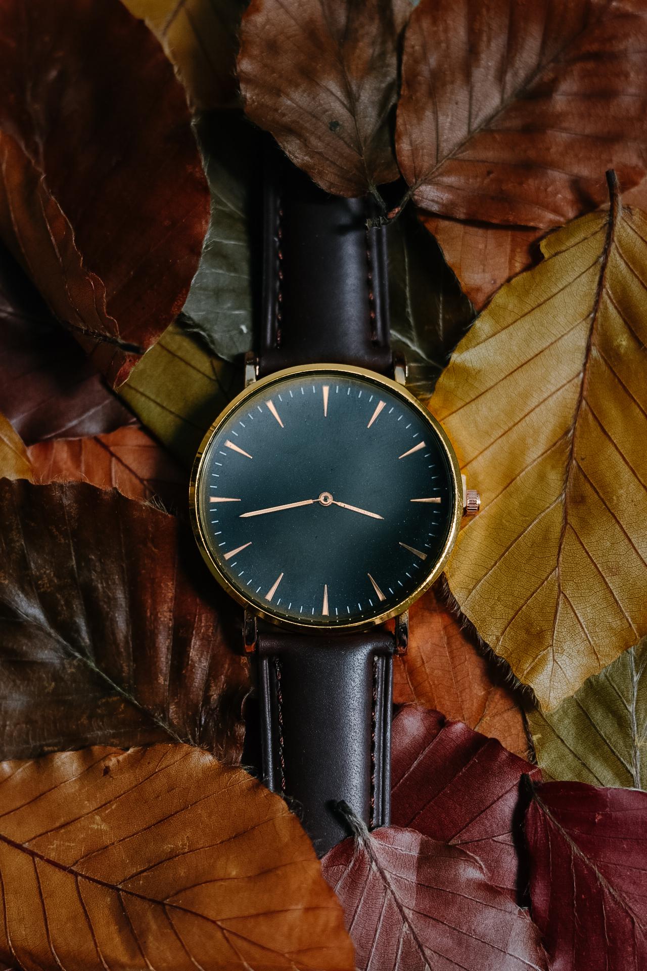 Unbranded Watch - image 1 - student project