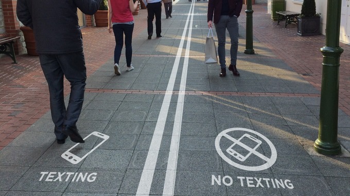 Texting in the Crosswalk - image 3 - student project