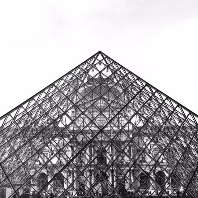 A large Eiffel Tower puddlegram... ;) - image 1 - student project