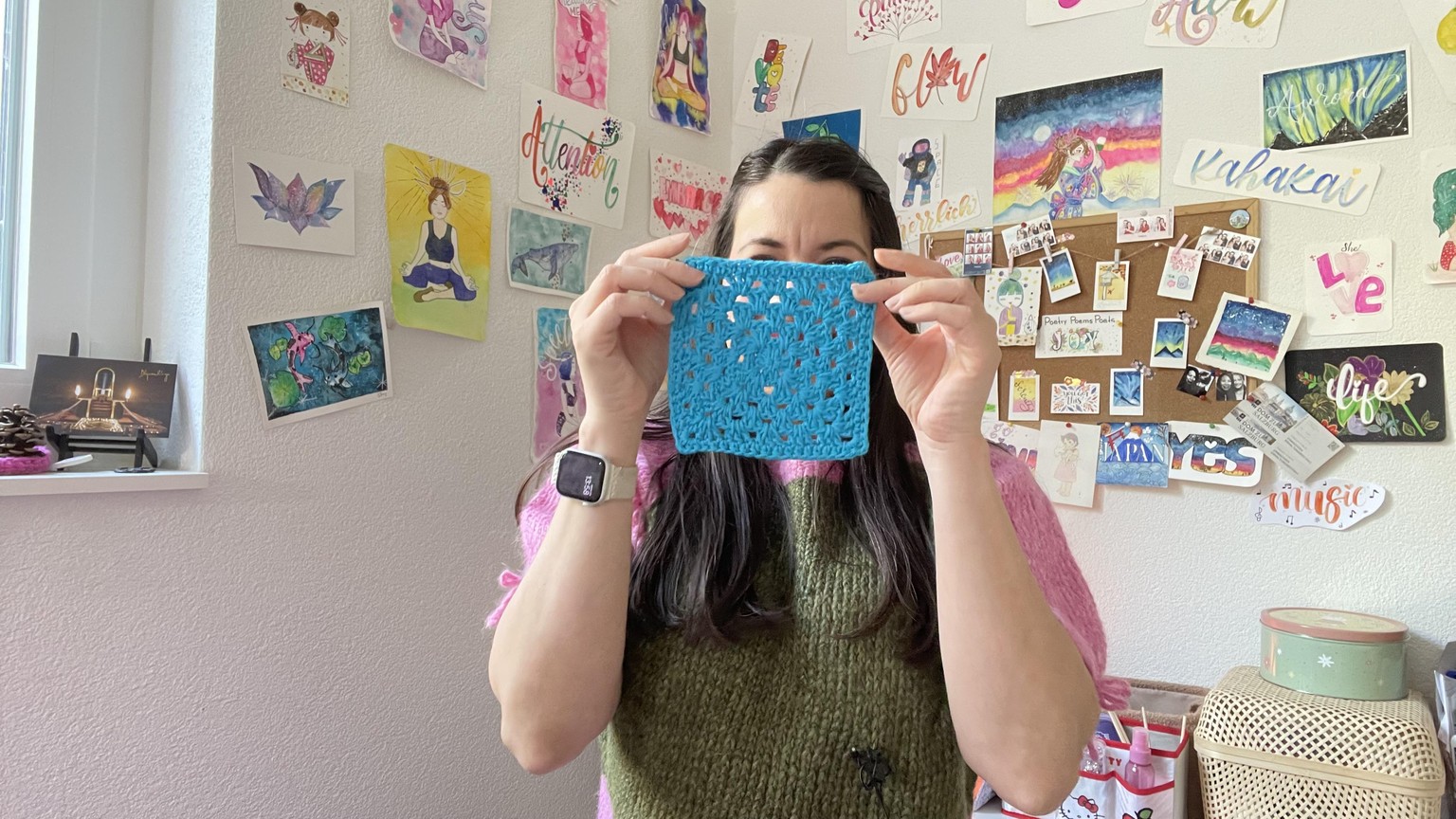 SAMPLE PROJECT: Seamless Crochet Granny Square - image 4 - student project