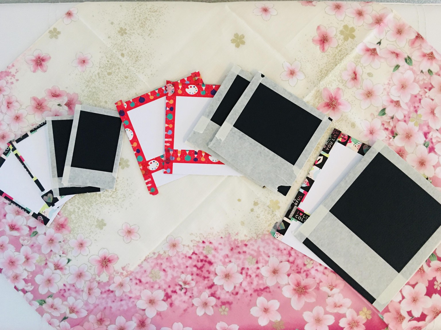 Sample Project: Painting Mini Paintings Formats - image 1 - student project