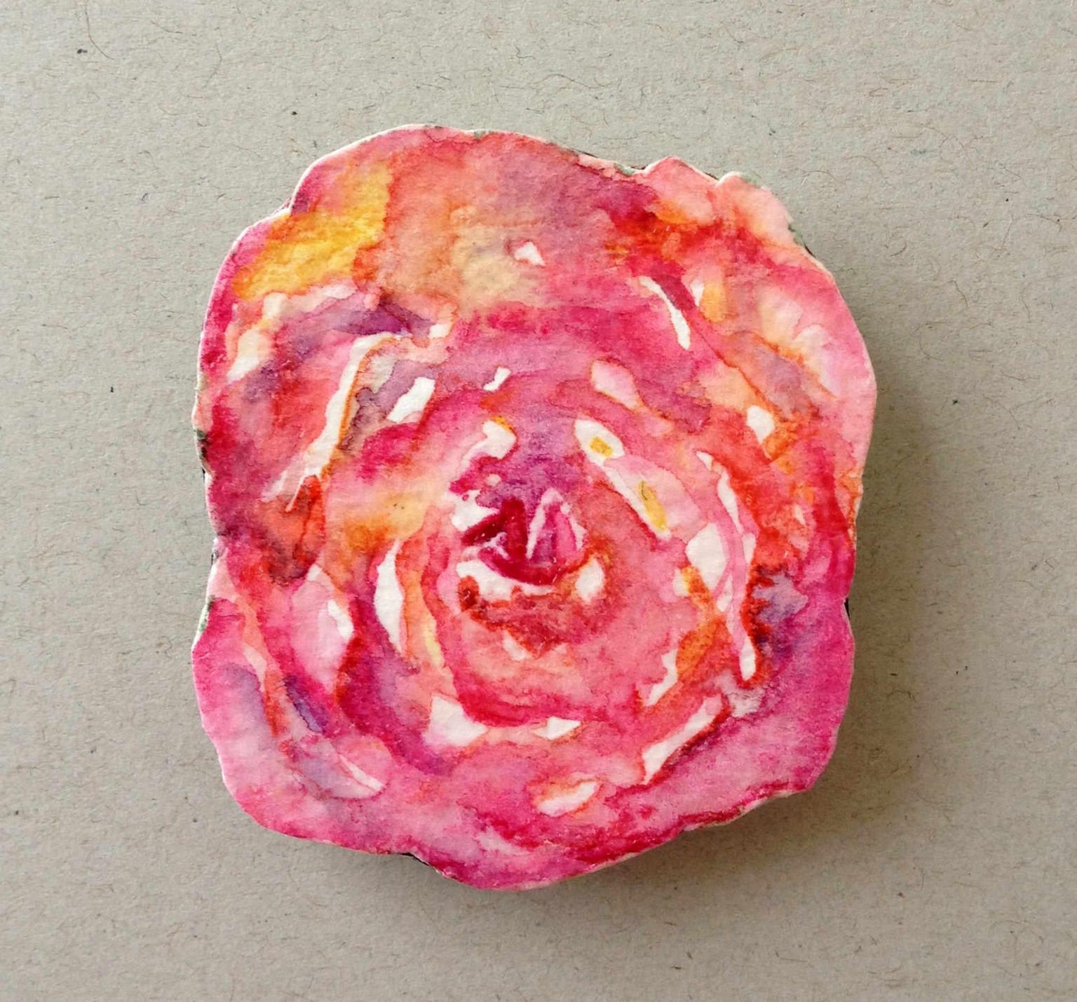 (Workshop) Paper Brooch - image 4 - student project