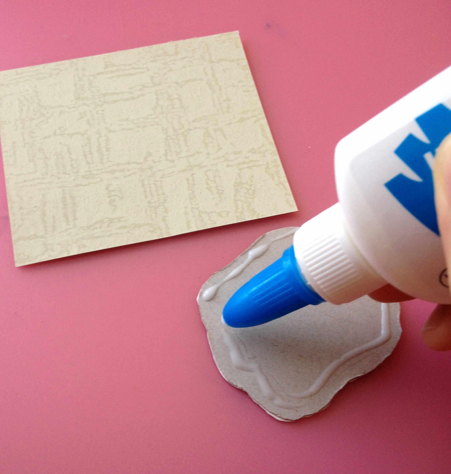 (Workshop) Paper Brooch - image 6 - student project