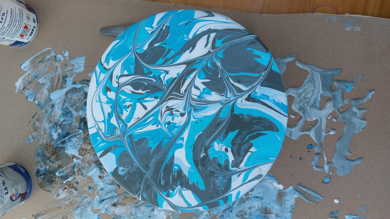 First try at fluid painting - image 3 - student project