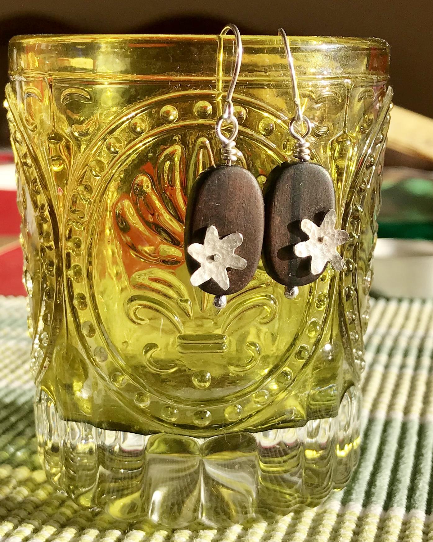 Bit late in the season for butterflies but lovely nonetheless - image 1 - student project