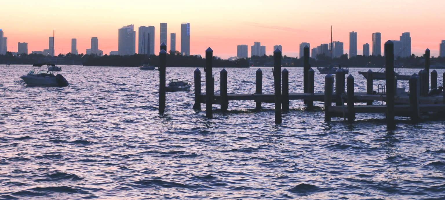 Miami sunrise, sunset taken back in March - image 3 - student project