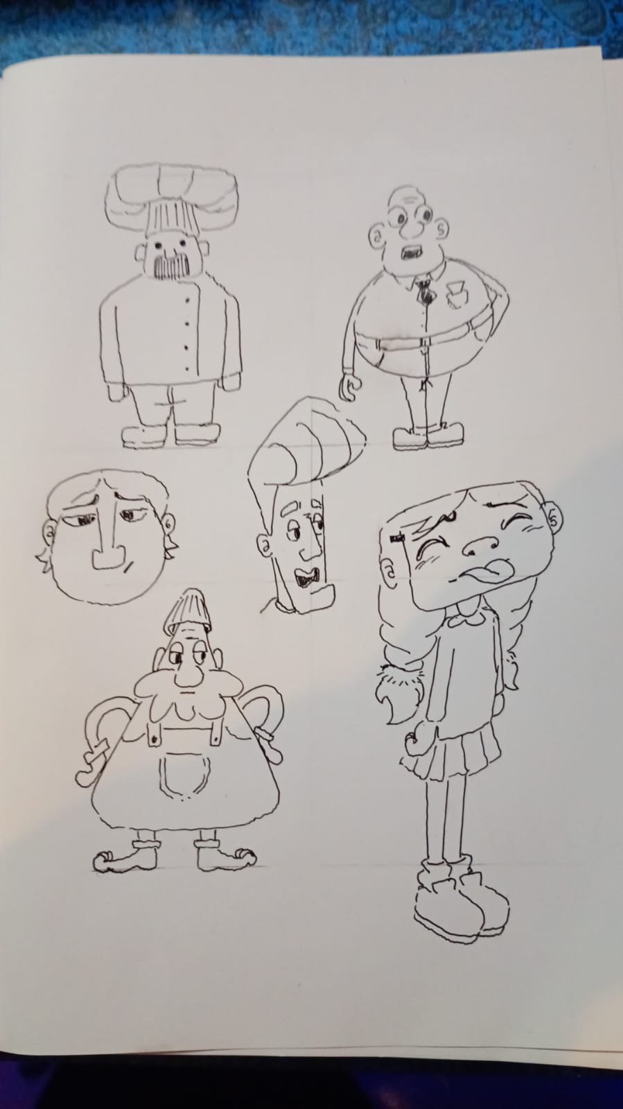 personas con formas simples - image 1 - student project