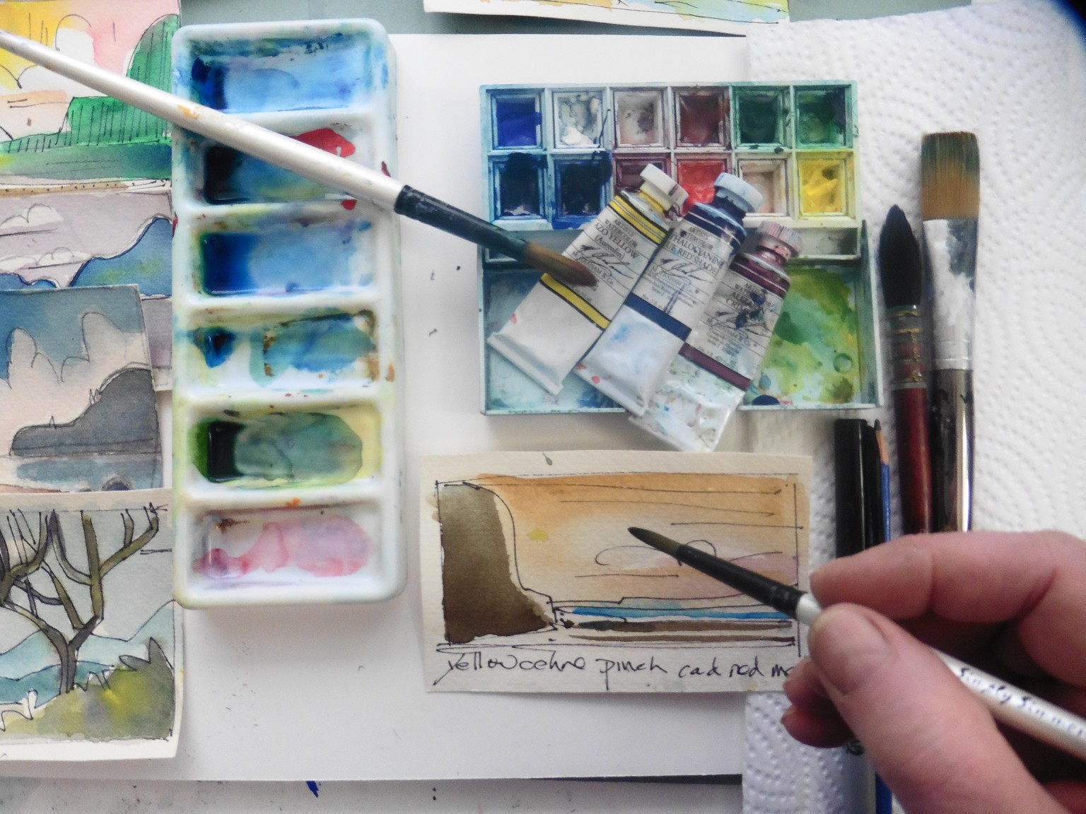 Thumbnails Make The Artist's Hands Work Magic - image 2 - student project