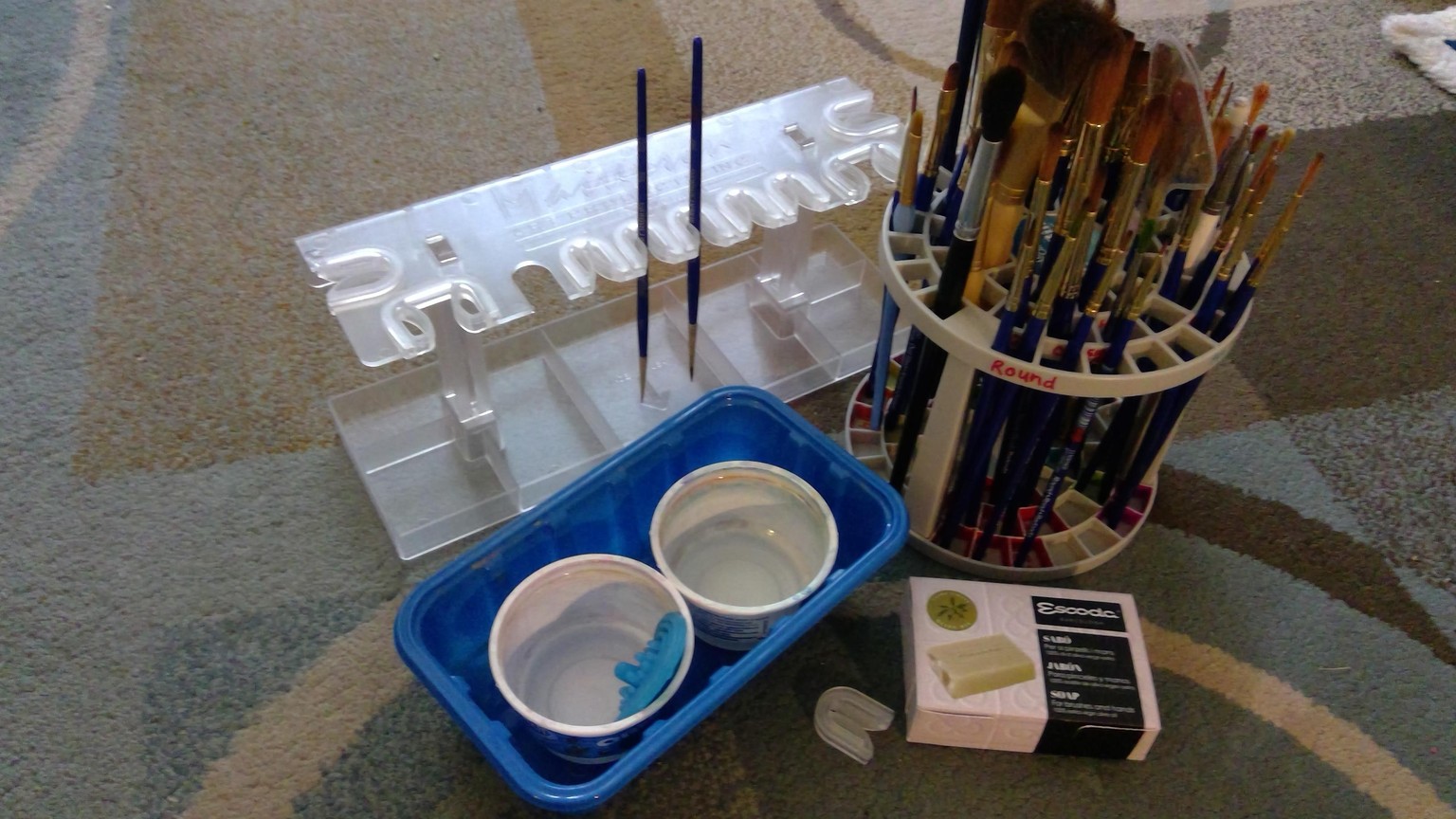 A More Confident Brush Cleaner - image 1 - student project